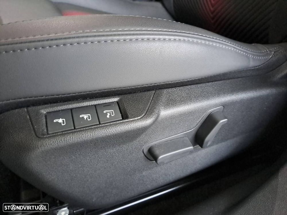 Alfa Romeo Junior 1.2 Speciale eDCT6 - 13