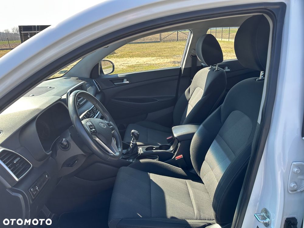 Hyundai Tucson 1.6 GDi Comfort 2WD - 17