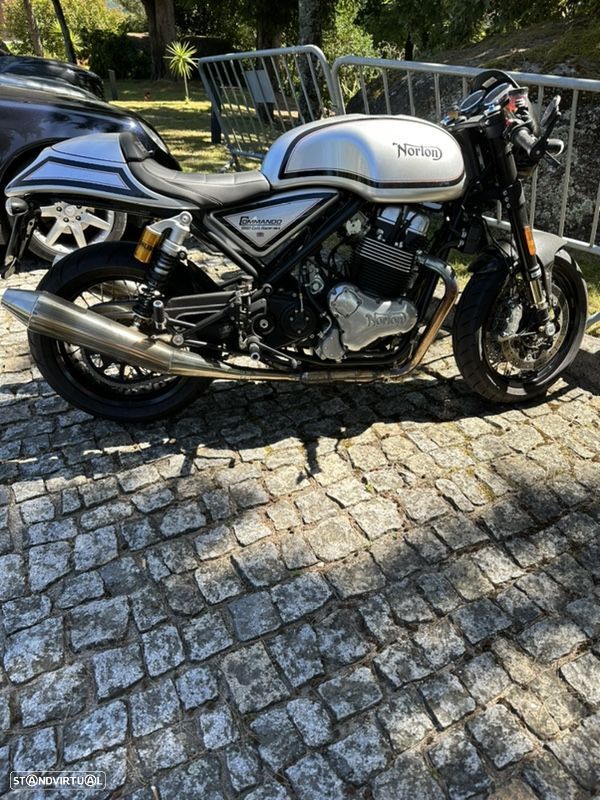 Norton Commando 961 Cafe Racer MKII - 1