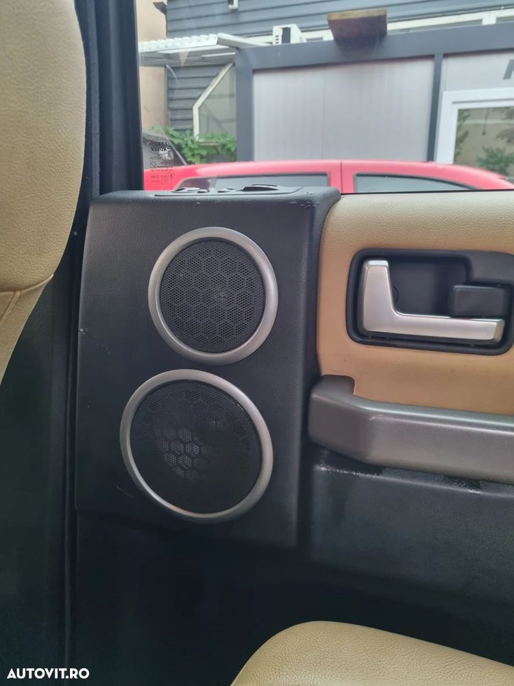Land Rover Discovery - 17