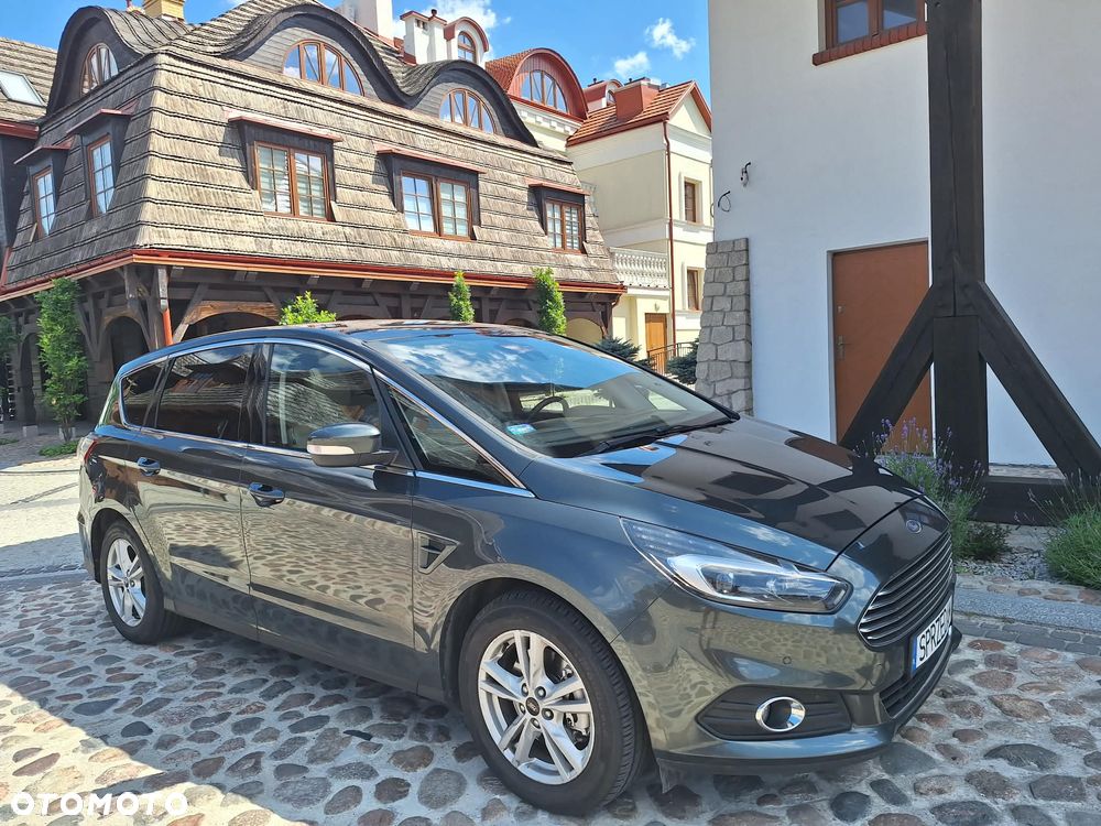 Ford S-Max 2.0 TDCi Titanium PowerShift - 6