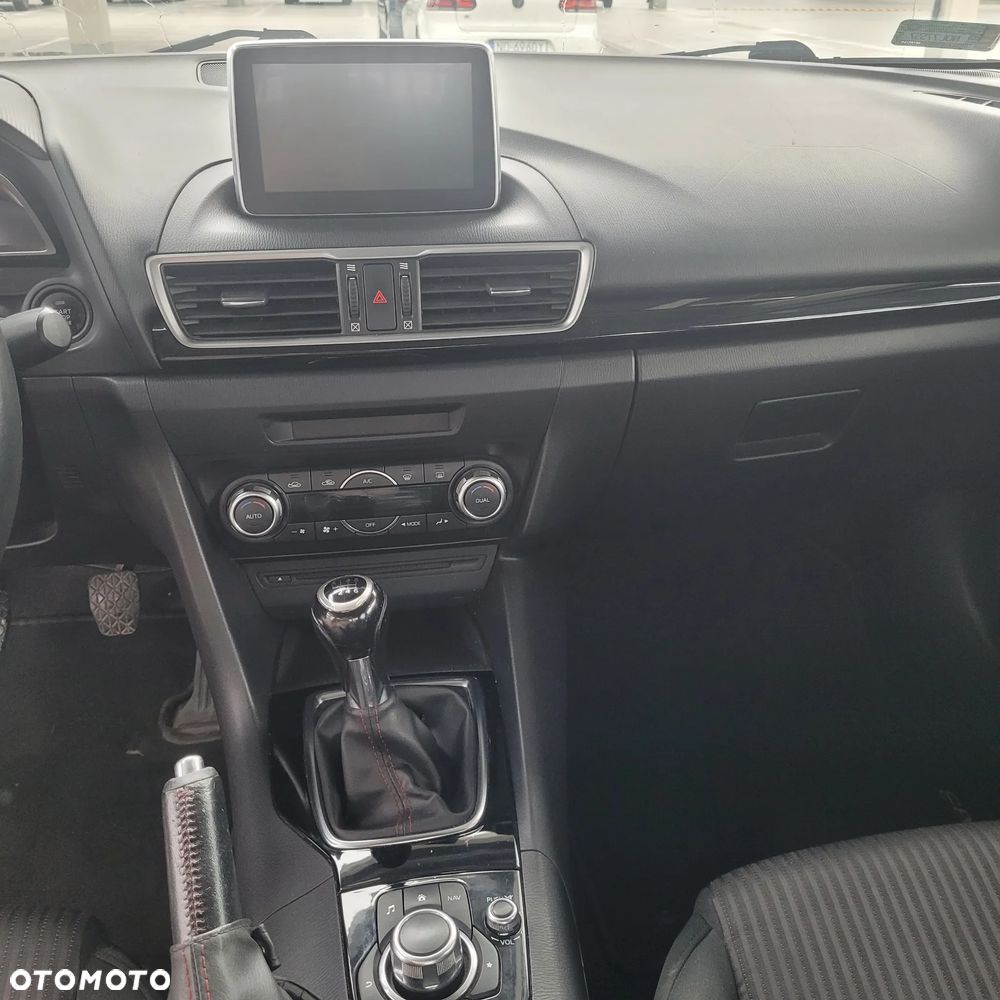 Mazda 3 - 13