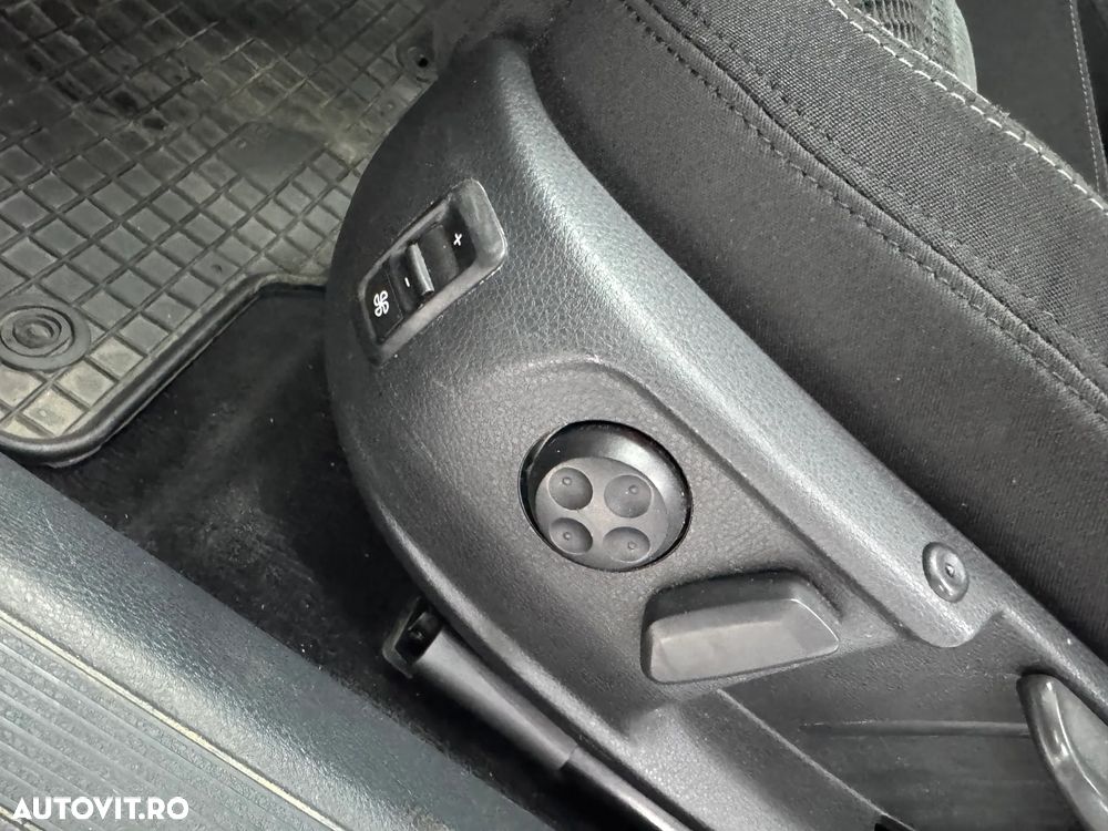 Volkswagen Passat CC 2.0 TDI DPF DSG - 22