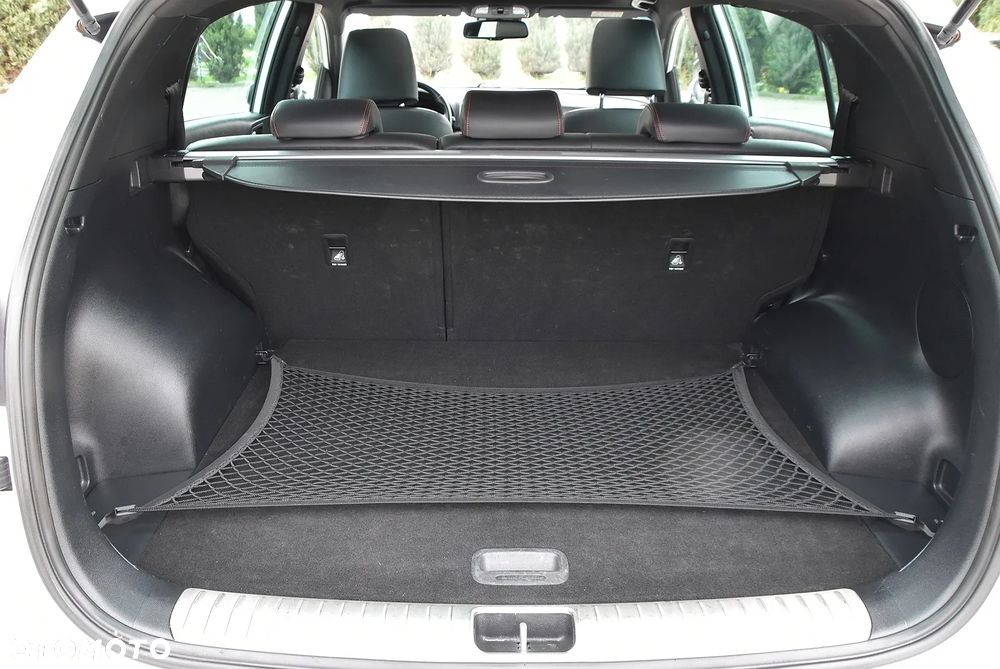 Kia Sportage - 16