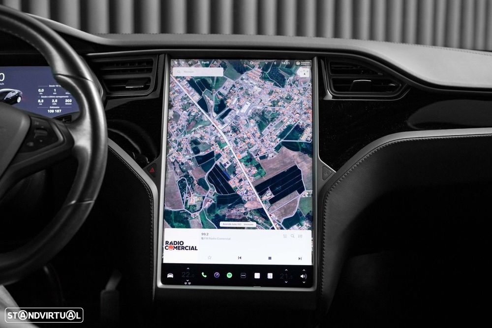 Tesla Model S 75D - 16