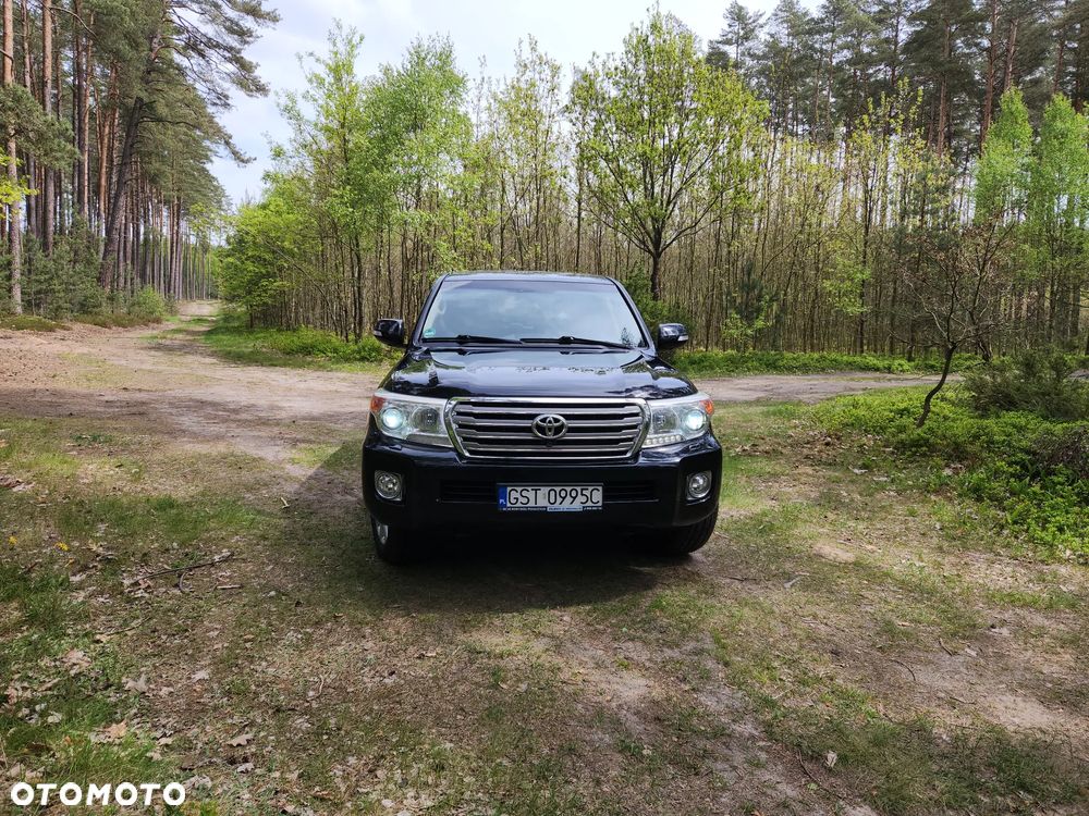Toyota Land Cruiser - 3