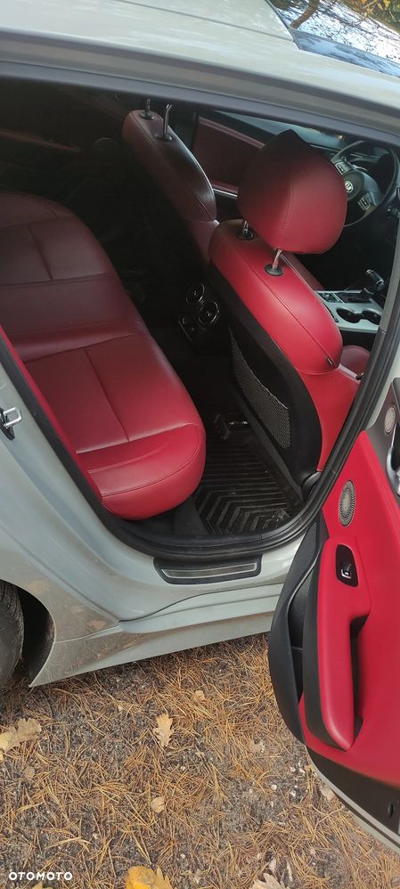 Kia Stinger 3.3 T-GDI AWD GT - 9