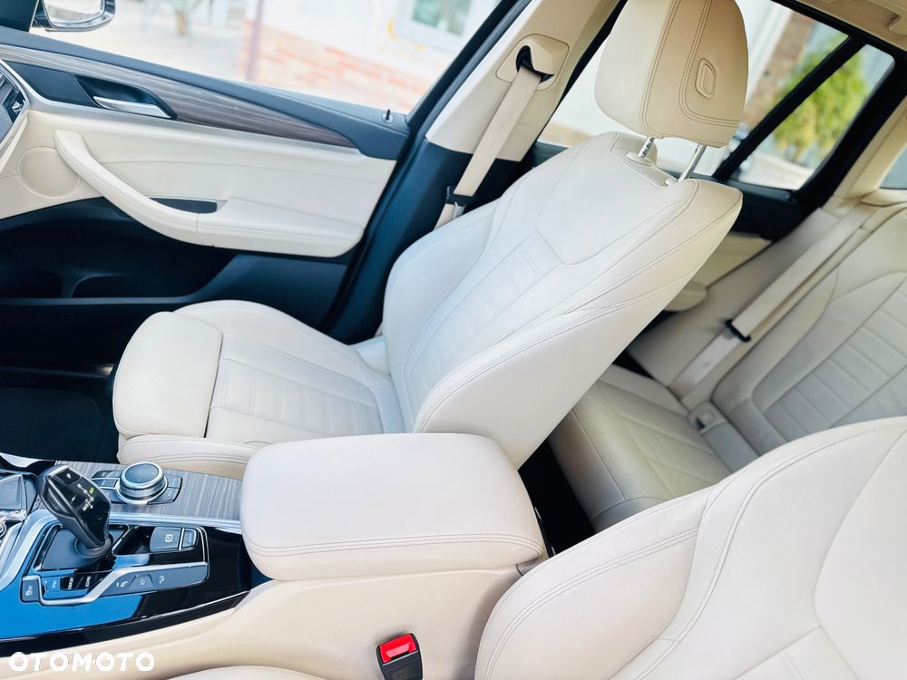 BMW X3 xDrive20d Luxury Line sport - 22