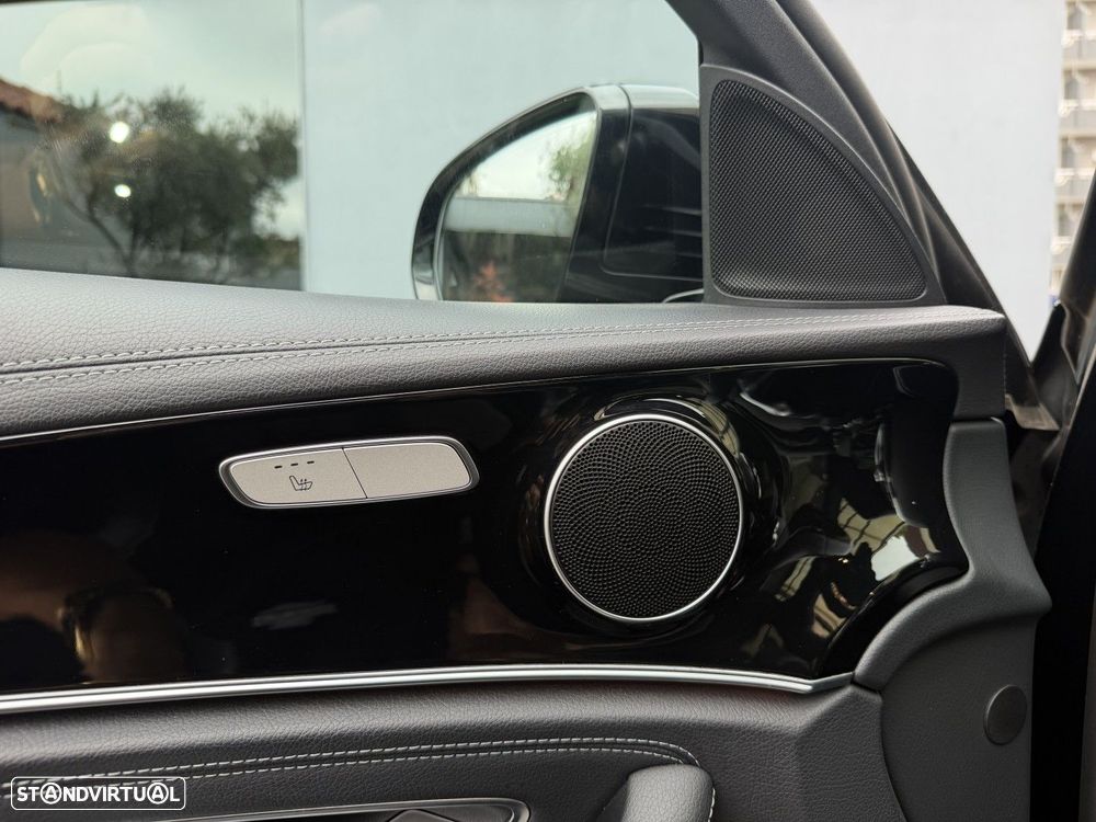 Mercedes-Benz E 300 de AMG Line - 26