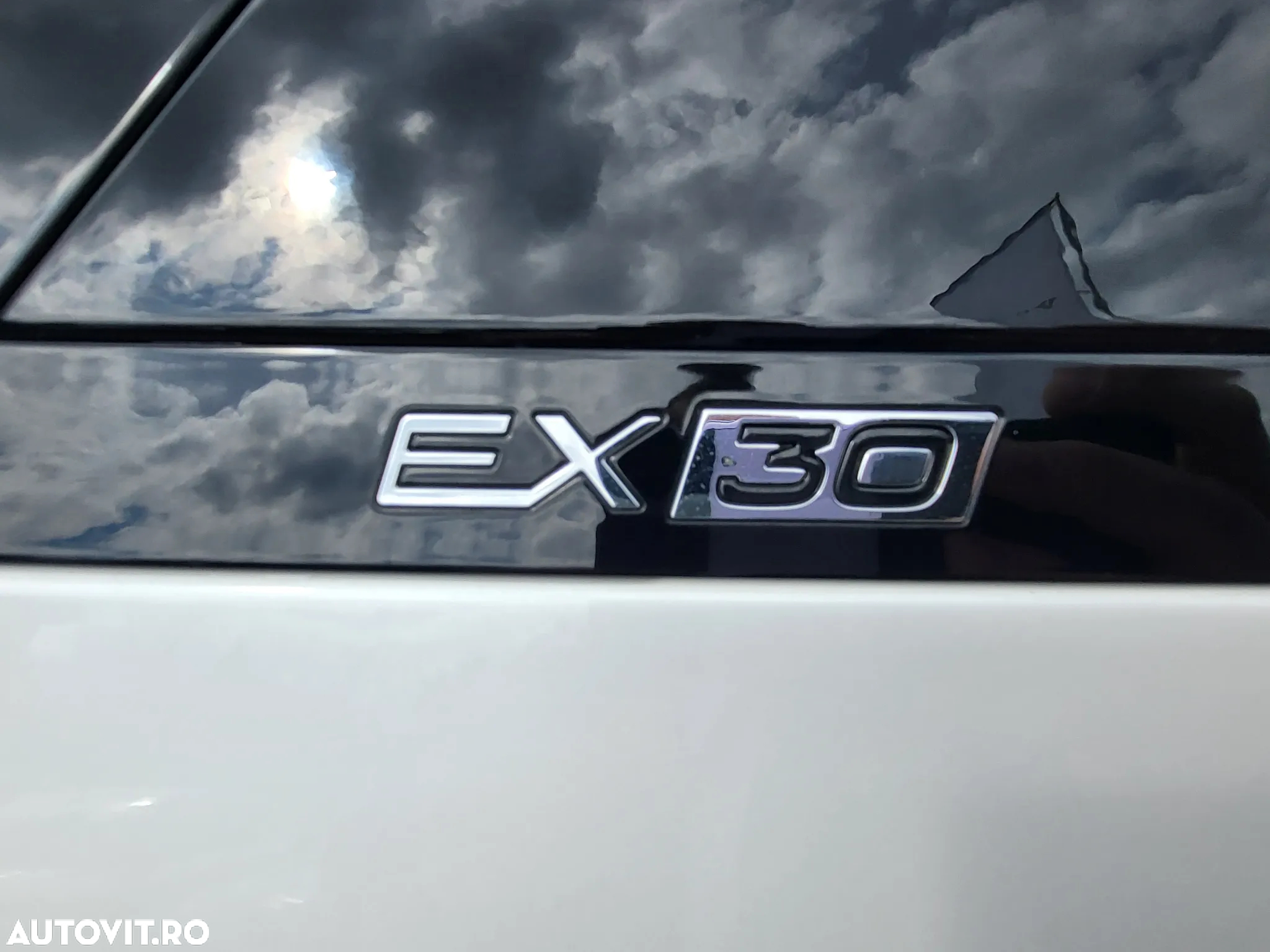 Volvo EX30 Twin Motor Performance Ultra - 40