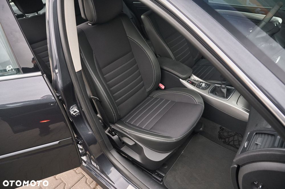 Renault Laguna - 19
