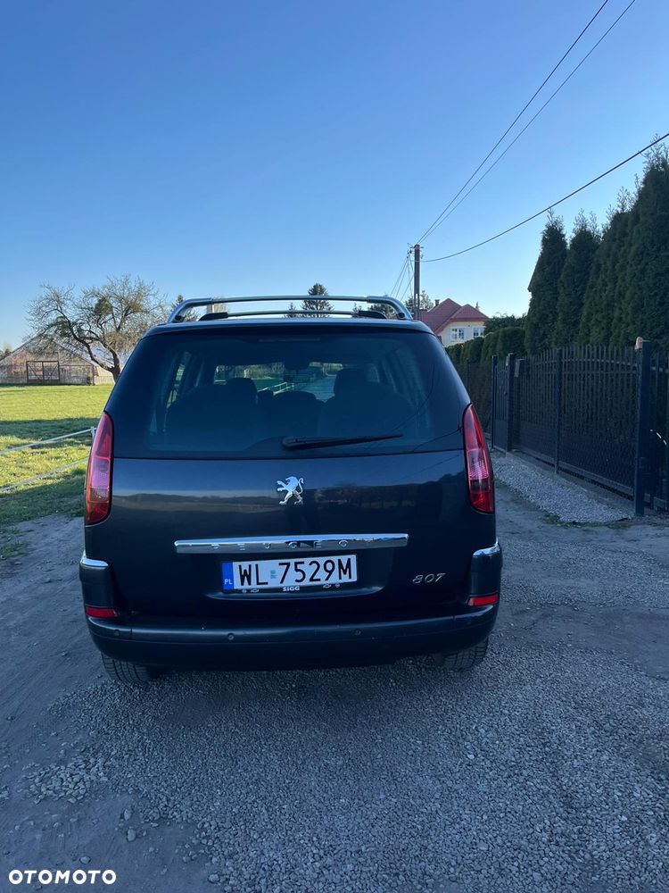 Peugeot 807 - 11