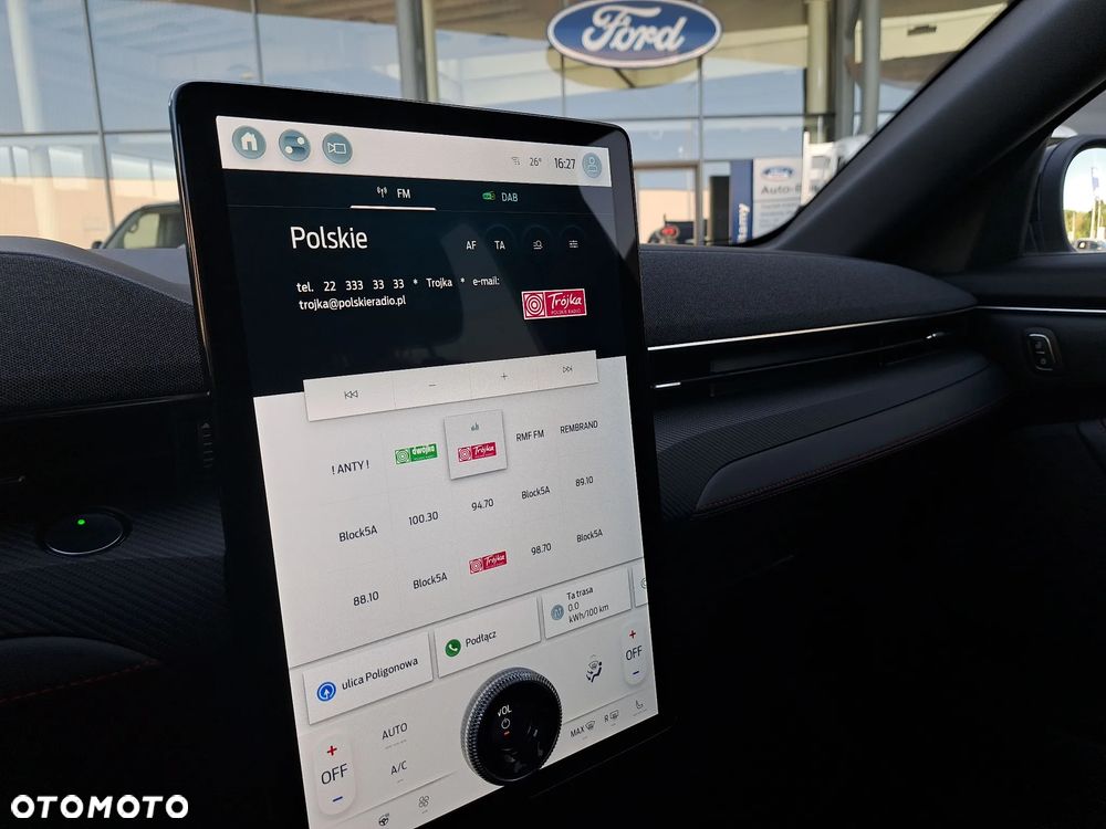 Ford Mustang Mach-E 75kWh AWD Premium - 28