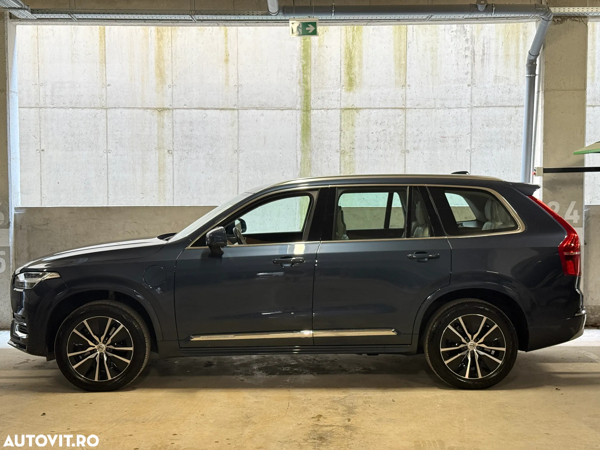 Volvo XC 90 T8 AWD Recharge Geartronic Inscription Expression - 13