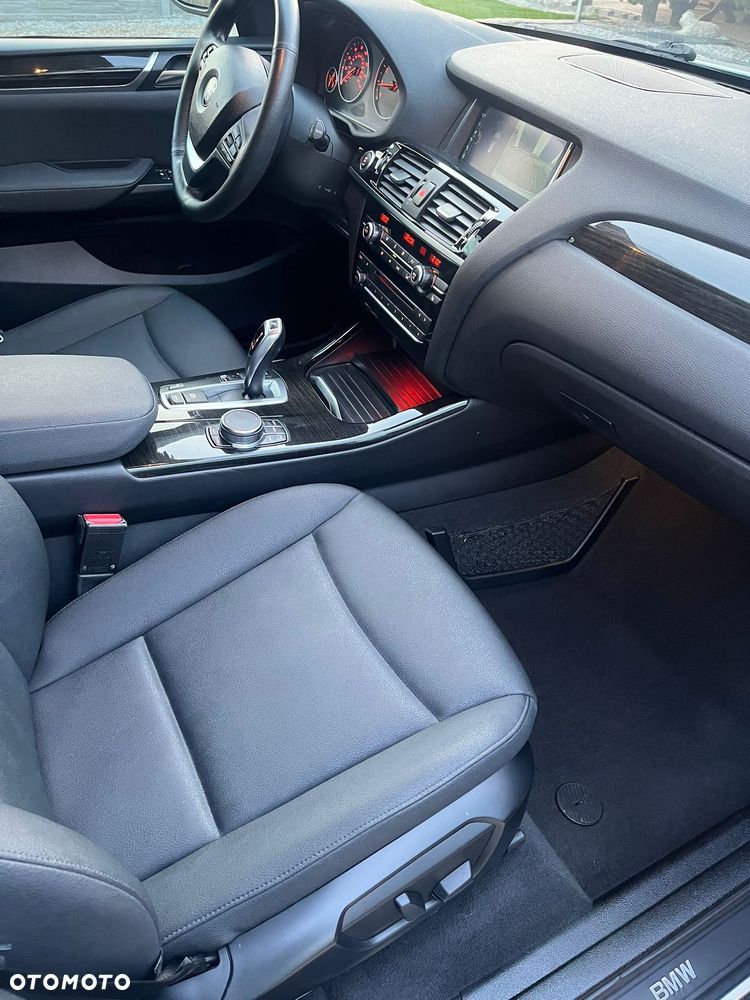 BMW X3 xDrive28i xLine - 17