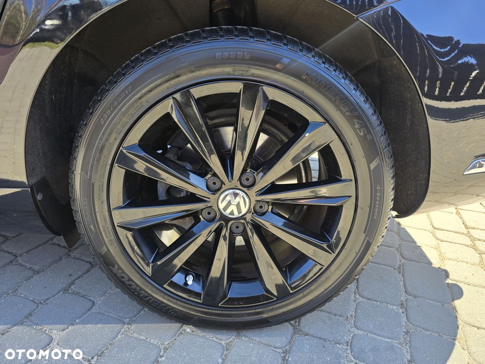 Volkswagen Passat - 9