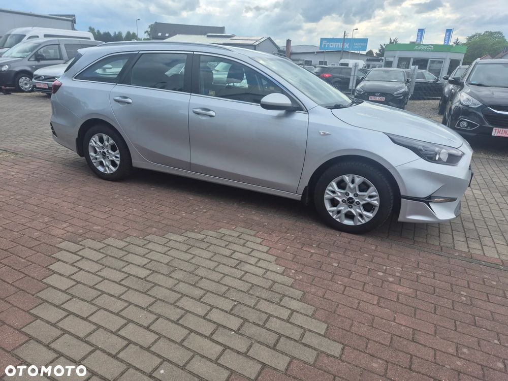 Kia Ceed 1.5 T-GDI MHEV L DCT - 6