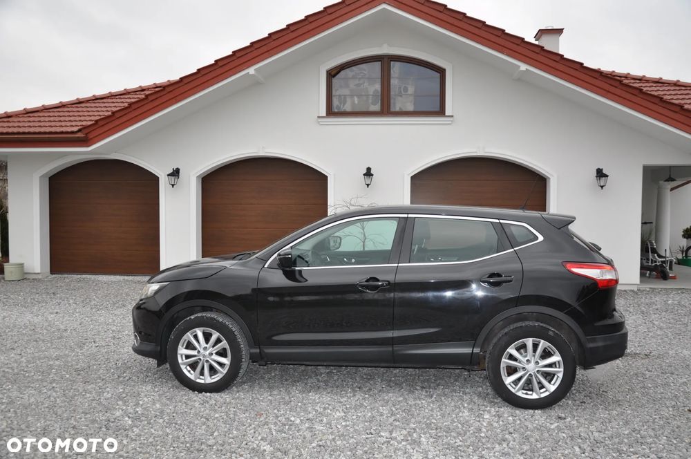 Nissan Qashqai 1.6 Visia - 6