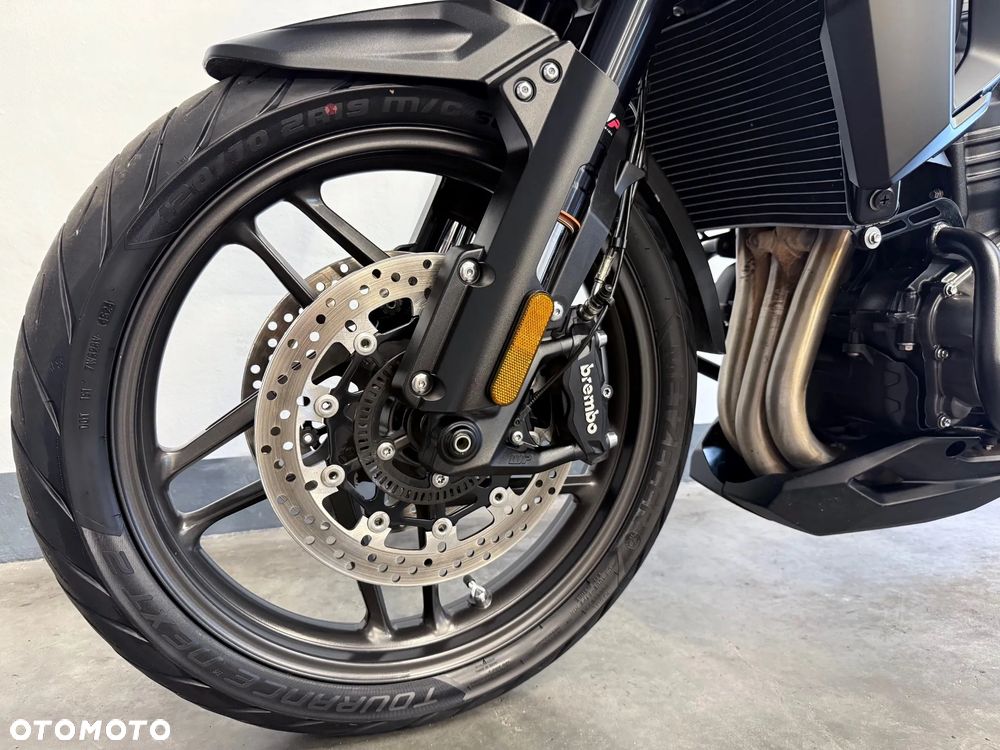 Triumph Tiger - 8