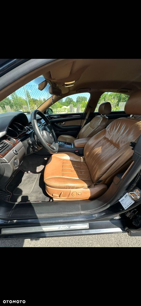 Audi A8 - 5