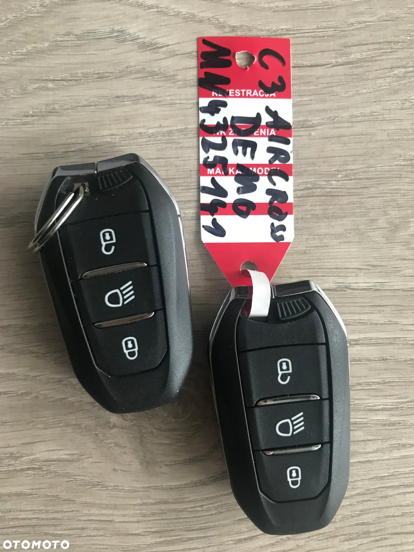 Citroën C3 Aircross 1.2 PureTech Shine S&S - 15