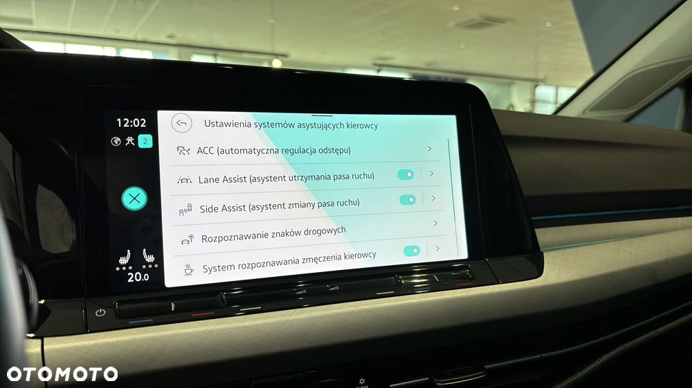 Volkswagen Golf 2.0 TDI Life - 22