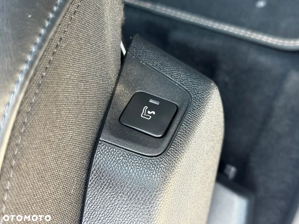 Peugeot 3008 BlueHDi 180 Stop & Start EAT8 GT - 23