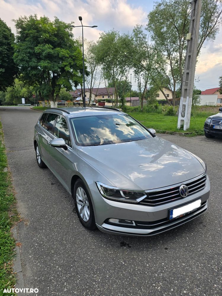 Volkswagen Passat 2.0 TDI DSG Comfortline - 2
