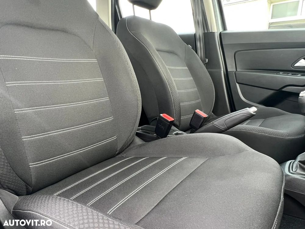 Dacia Duster 1.5 Blue dCi 4WD Comfort - 23