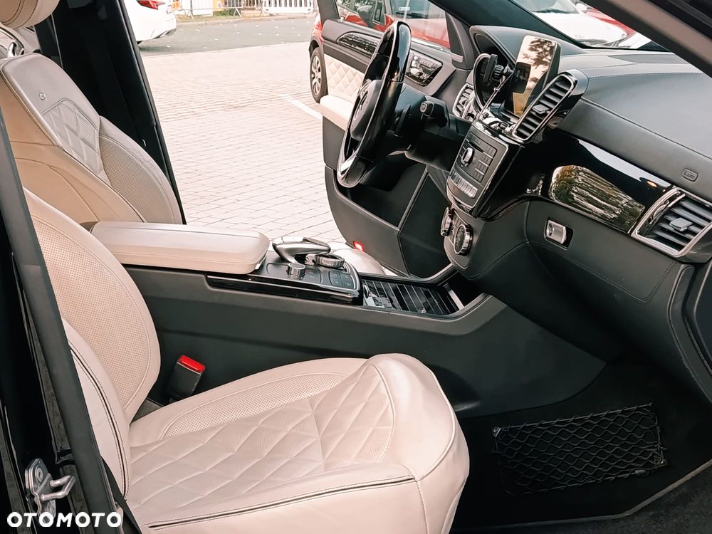 Mercedes-Benz GLE AMG 43 4-Matic - 16