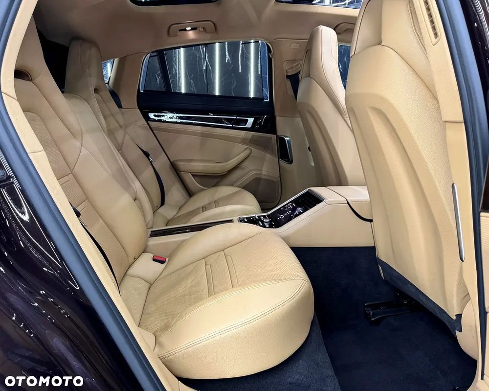 Porsche Panamera 4S GPF Executive - 14