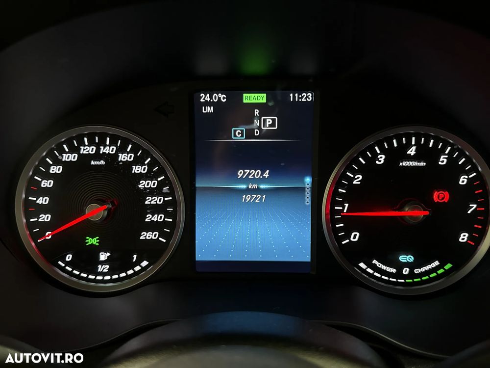 Mercedes-Benz GLC Coupe 200 4MATIC MHEV - 11