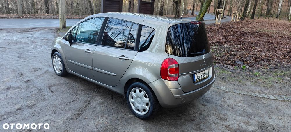 Renault Modus Grand 1.6 16V ESP Dynamique - 9