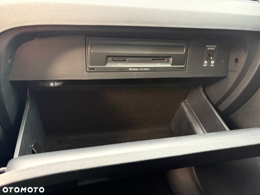 Skoda Octavia 2.0 TDI DSG Soleil - 19