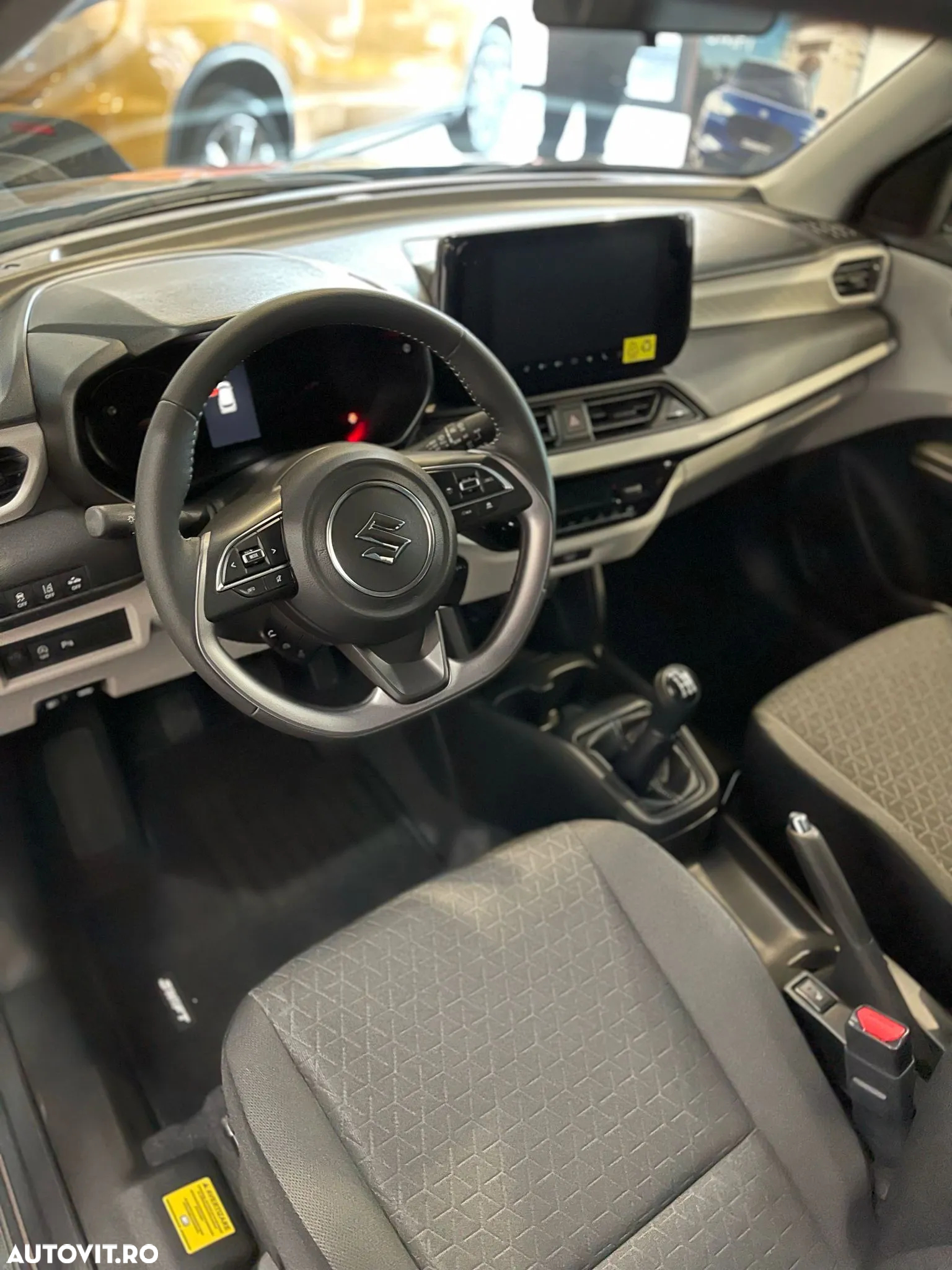 Suzuki Swift M-Hybrid 1.2 Passion - 2
