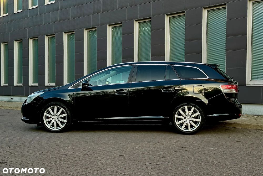 Toyota Avensis - 5