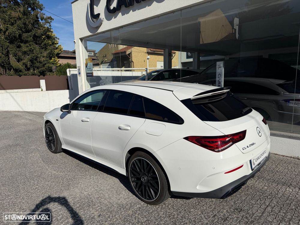 Mercedes-Benz CLA 250 e Shooting Brake AMG Line - 3