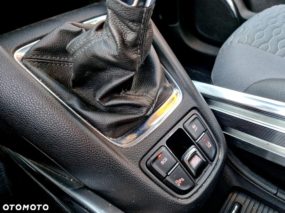 Opel Zafira Tourer 2.0 CDTI Edition - 20