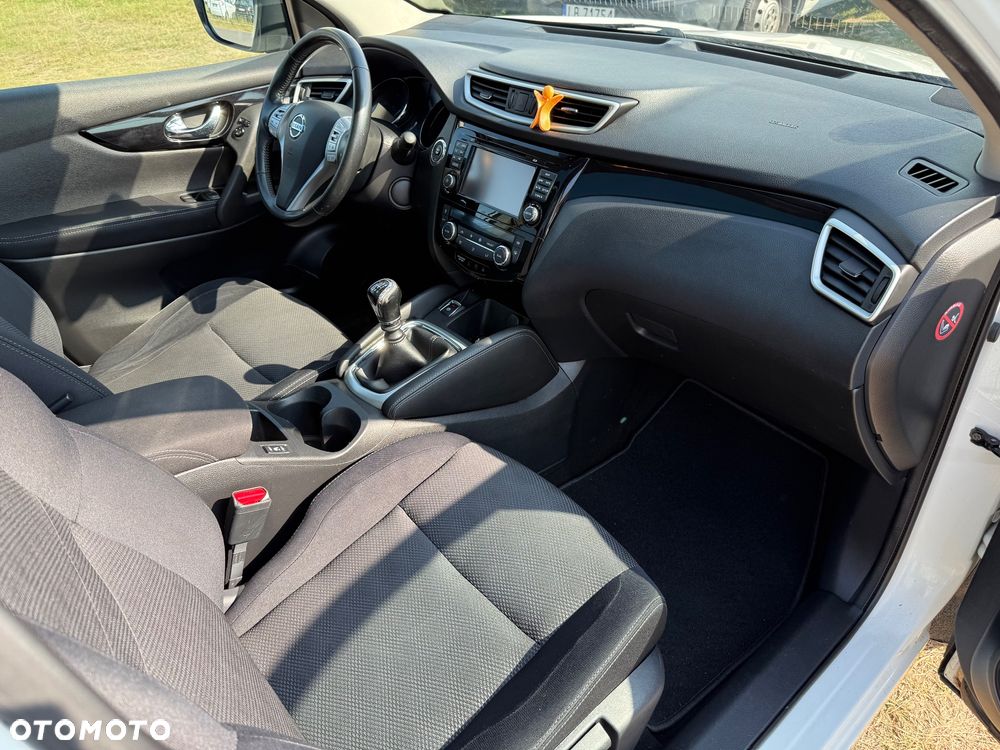 Nissan Qashqai 1.6 DIG-T Tekna - 18
