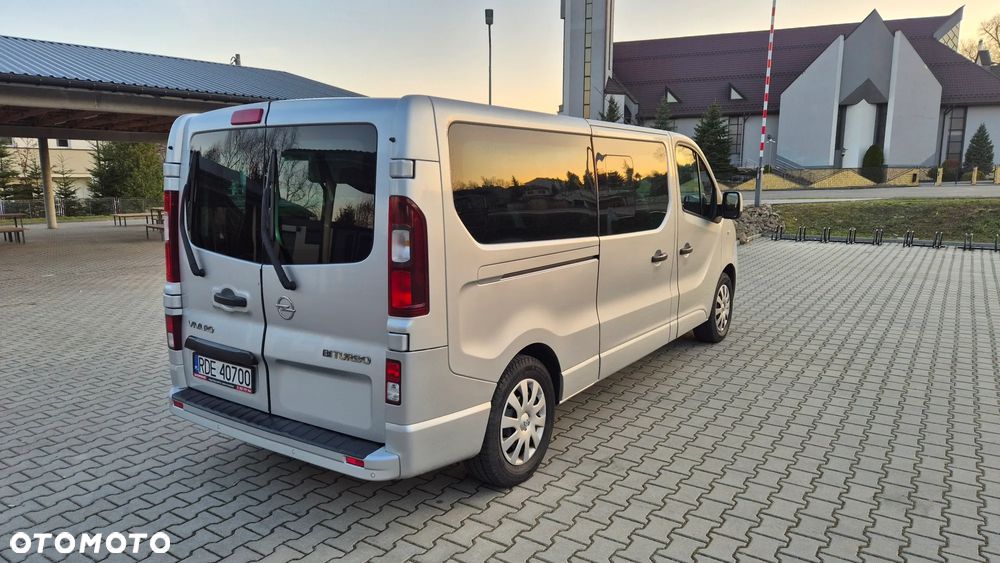 Opel Vivaro L2H1 2,9t Edition - 10