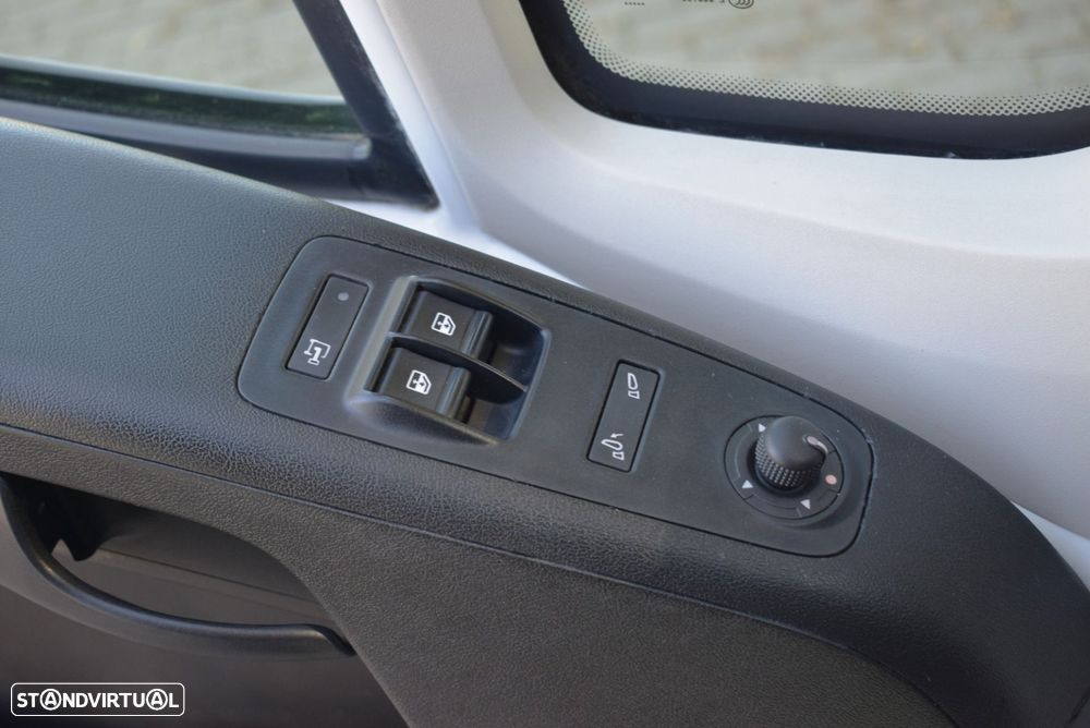 Citroën Jumper 2.2 BlueHDi 33 L2H2 Club - 12