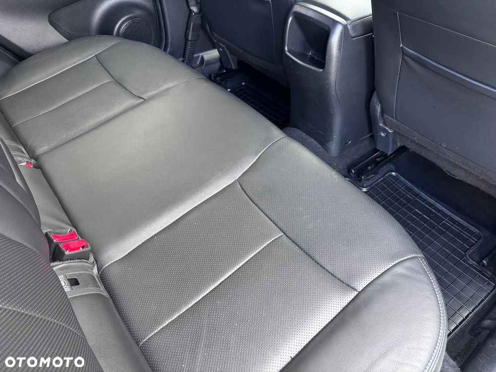 Nissan Qashqai 1.6 DCi TEKNA - 33