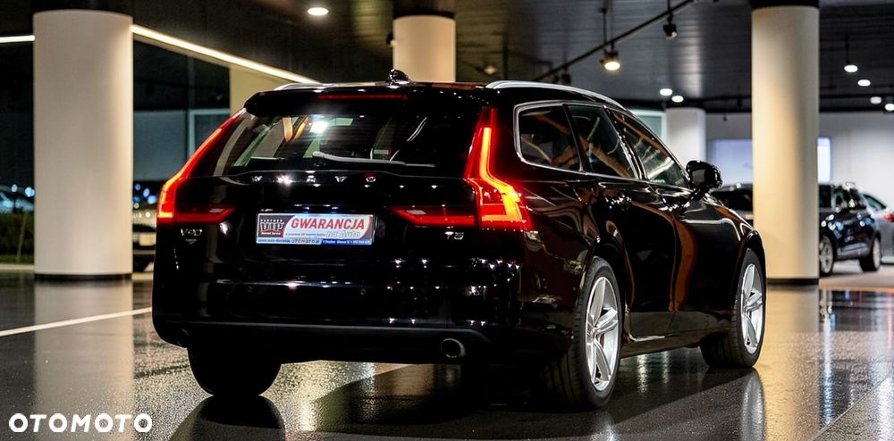 Volvo V90 T5 Momentum - 22