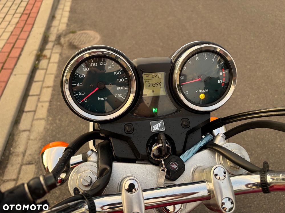 Honda CB - 21