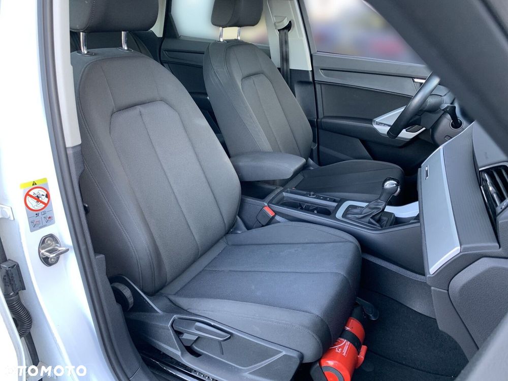 Audi Q3 35 TFSI mHEV S tronic - 25