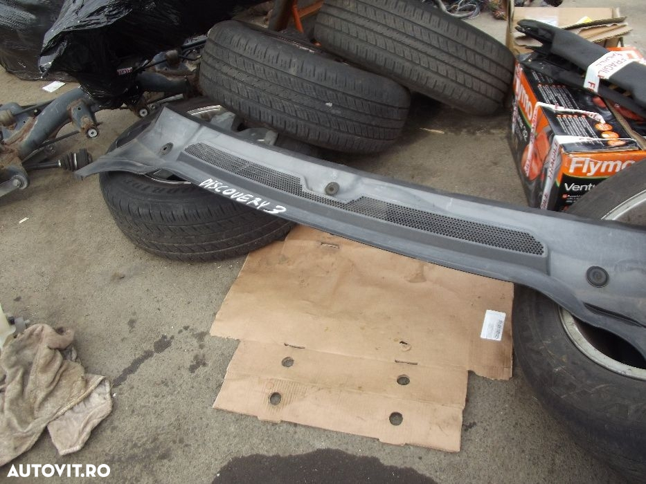 Grila stergatoare Land Rover Discovery 3 dezmembrez Discovery 3 2.7 - 2