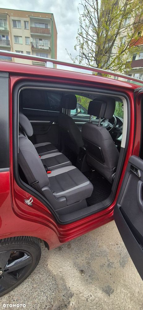 Volkswagen Touran 2.0 TDI DPF DSG Comfortline - 9