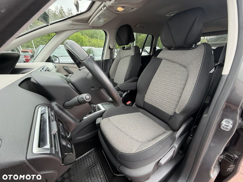 Citroën C4 Picasso 1.2 PureTech MoreLife S&S - 12