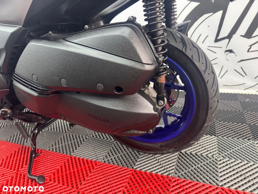 Yamaha X-max - 21