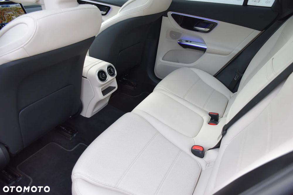 Mercedes-Benz GLC 200 4-Matic - 36